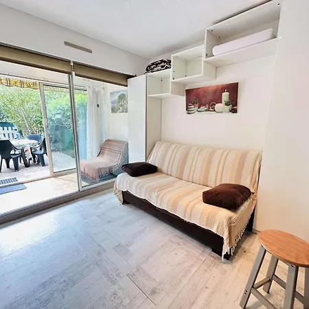 3 Personnes Cap D'agde Ct180-199 Apartment