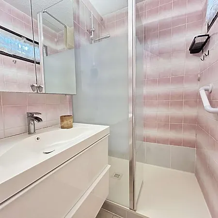 3 Personnes Cap D'agde Ct180-199 Apartment